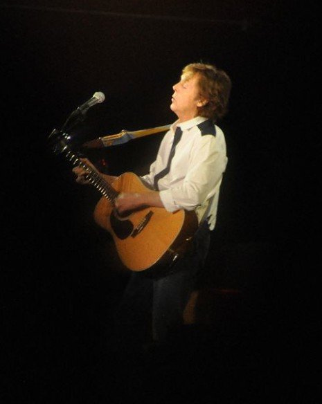 paul-main-pic3 paul-mccartney-leo-ruiz